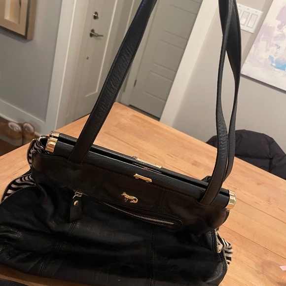 Emma Fox XL leather bag with zebra print inset zipper sides - Picture 4 of 7